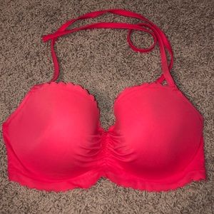 Victoria’s Secret Getaway Halter Top